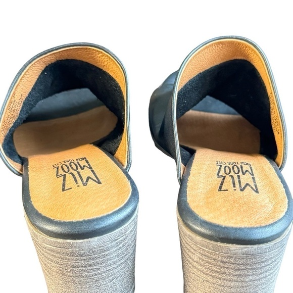 EUC Miz Mooz Silvie mules, leather, block heel, black, size 38 - Picture 10 of 11